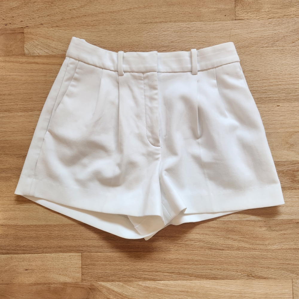 Aritzia High Waist Cream Shorts